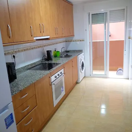 Spacious With Pool In El 100 M² Gran Alacant